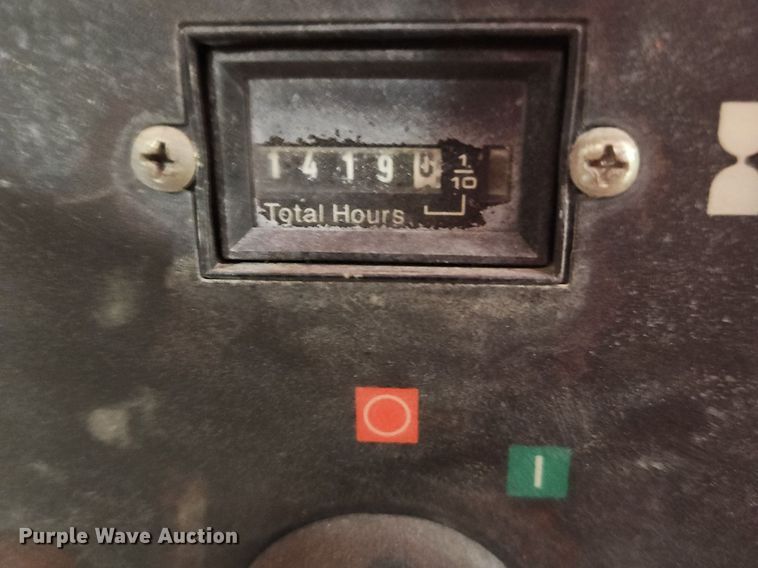 image for item IB9569 2007 Ingersoll Rand P185 air compressor/ sandblaster