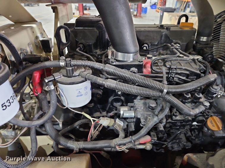 image for item IB9569 2007 Ingersoll Rand P185 air compressor/ sandblaster