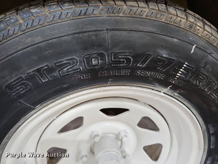 image for item IB9569 2007 Ingersoll Rand P185 air compressor/ sandblaster