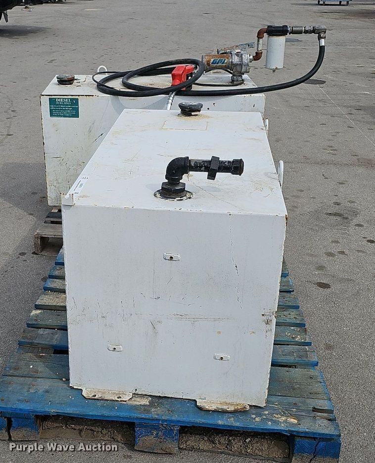 image for item IO9859 (2) fuel tanks