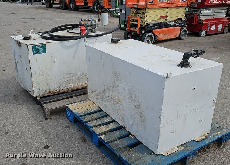image for item IO9859 (2) fuel tanks