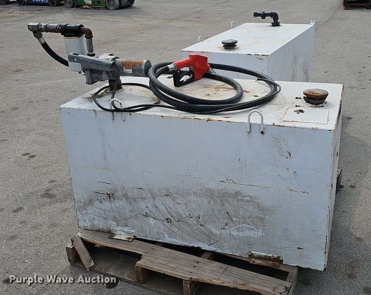 image for item IO9859 (2) fuel tanks