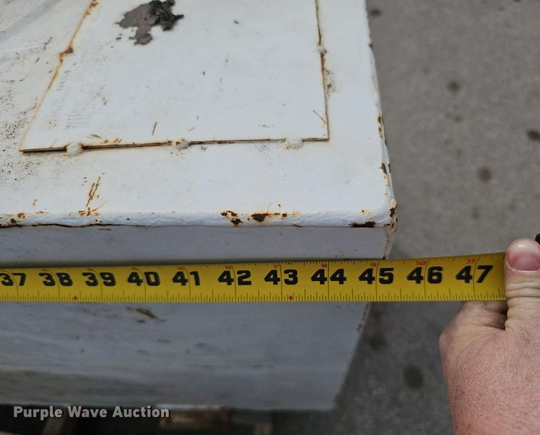 image for item IO9859 (2) fuel tanks