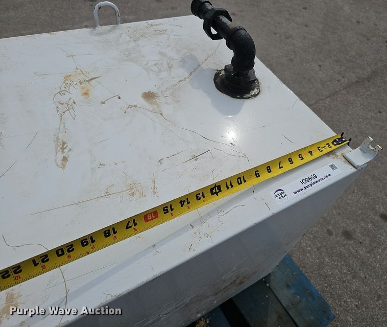 image for item IO9859 (2) fuel tanks