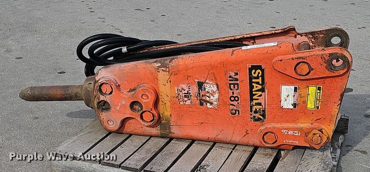 image for item IO9861 Stanley MB-875 breaker