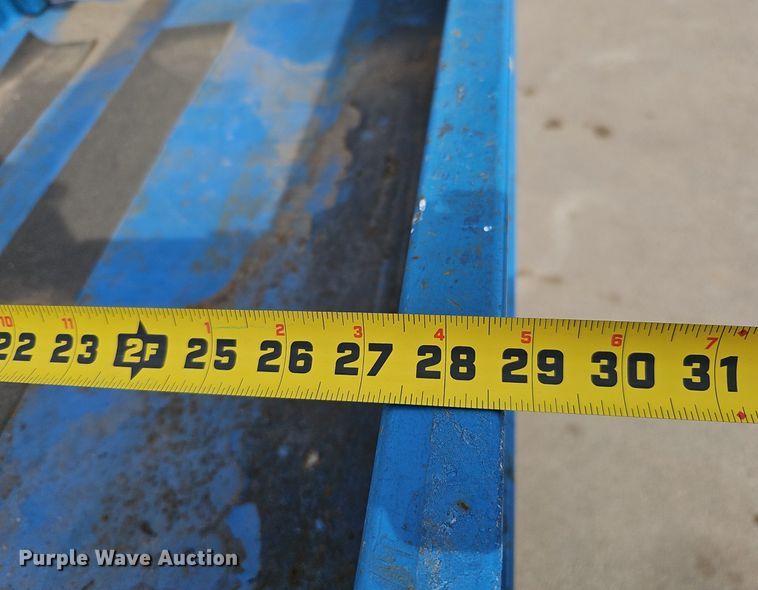 image for item IO9862 Genie 1930 scissor lift