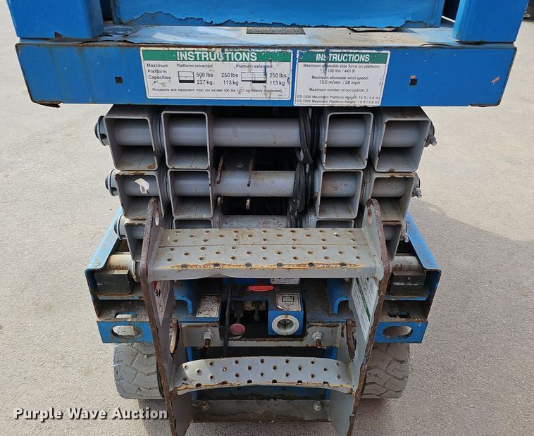 image for item IO9862 Genie 1930 scissor lift
