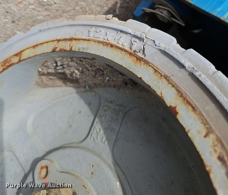 image for item IO9862 Genie 1930 scissor lift