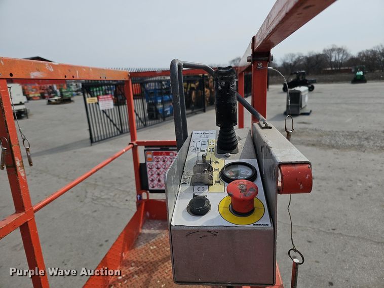 image for item IO9863 2017 Skyjack SJIII 3219 scissor lift