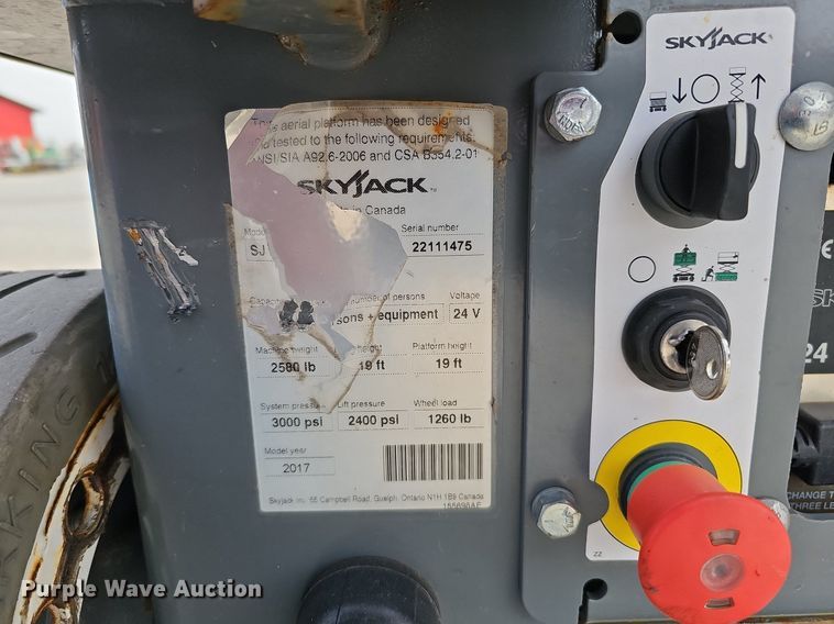 image for item IO9863 2017 Skyjack SJIII 3219 scissor lift