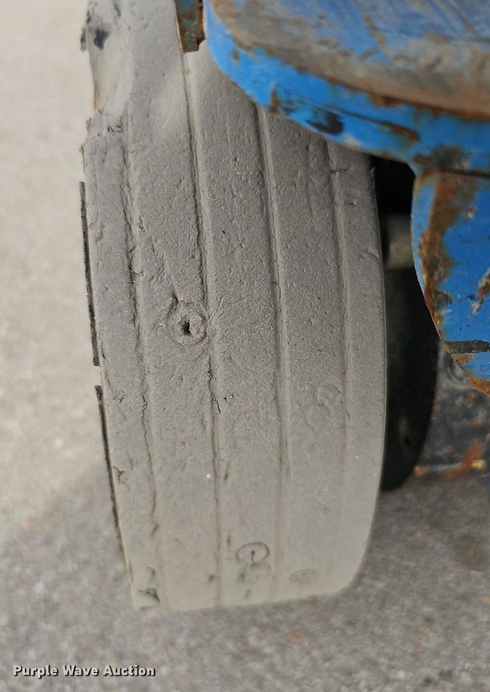 image for item IO9864 2016 Genie GR-20 vertical lift