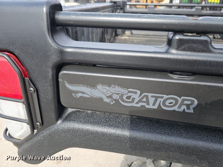 image for item IO9866 2014 John Deere Gator 825e utility vehicle