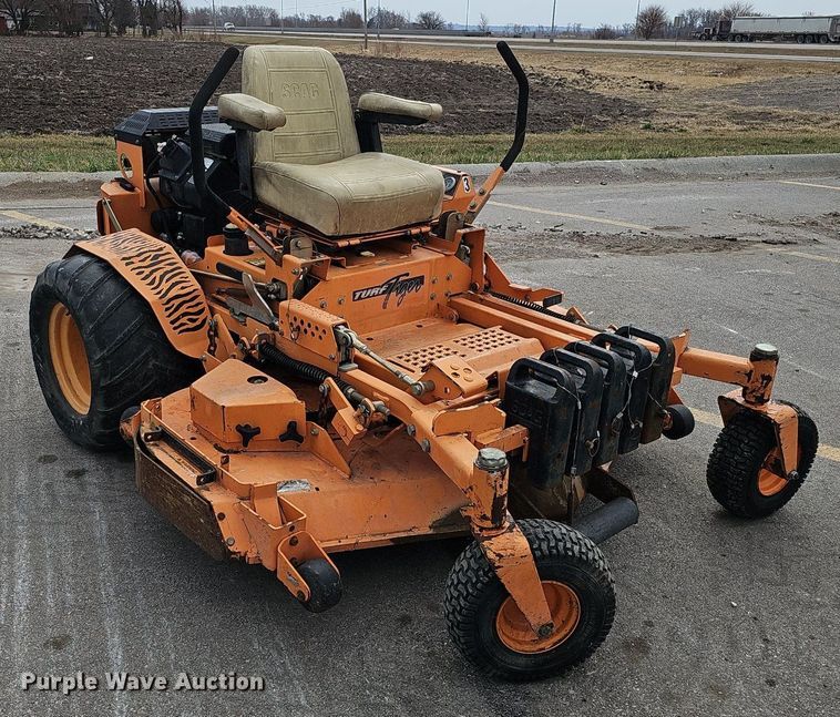 image for item IO9867 Scag STT61A-25CH ZTR lawn mower