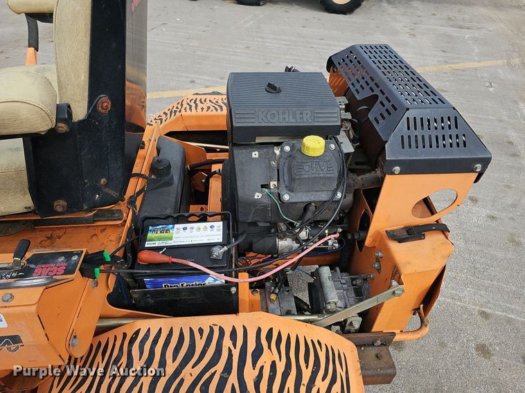 image for item IO9867 Scag STT61A-25CH ZTR lawn mower