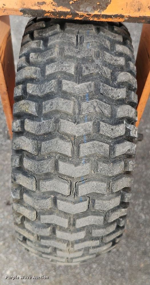 image for item IO9867 Scag STT61A-25CH ZTR lawn mower