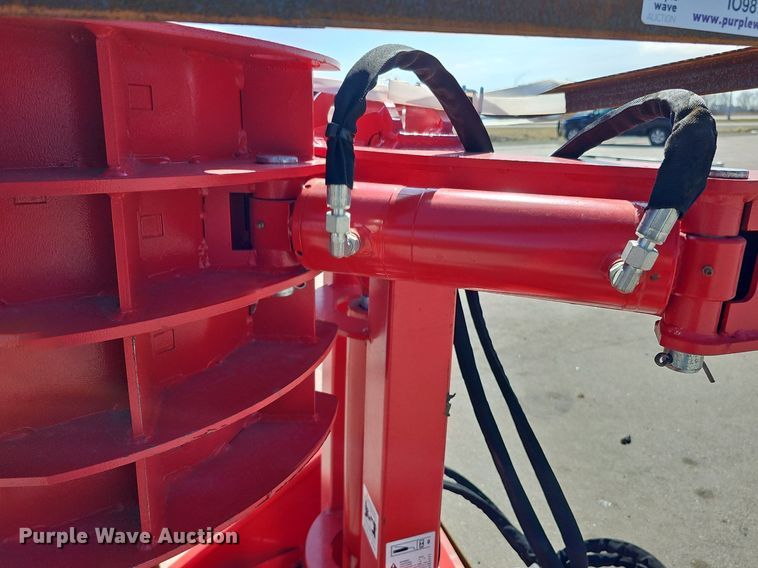 image for item IO9870 2023 Raytree RMPJ28 skid steer pole jack