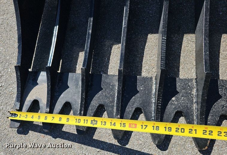 image for item IO9871 KC 76