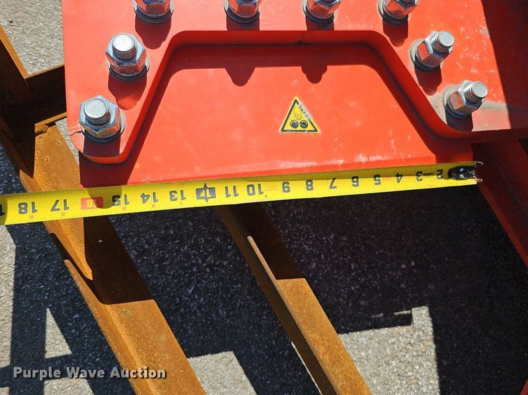 image for item IO9872 2023 Topcat ECSSRB skid steer tree shear