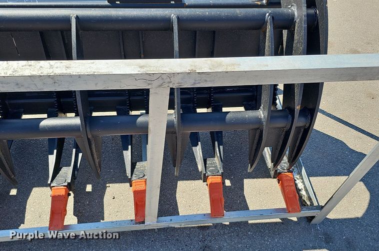 image for item IO9874 2023 Heavy Grass Fork Grapple 78