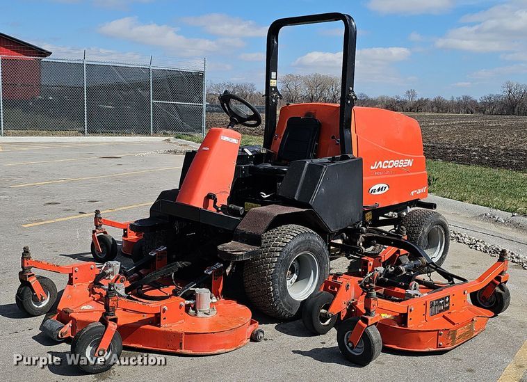 image for item IO9876 Jacobsen R-3IIT lawn mower