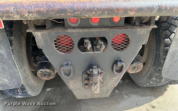 image for item JD9069 2007 Kenworth T800 dump truck