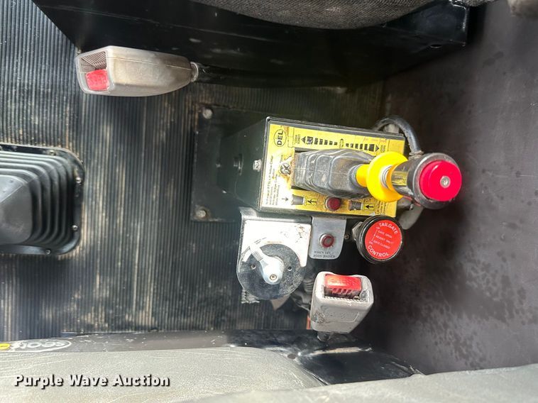 image for item JD9069 2007 Kenworth T800 dump truck