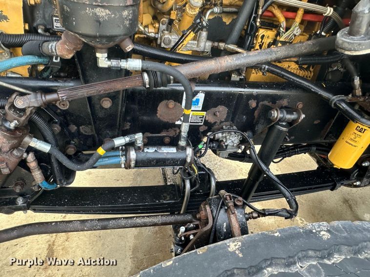 image for item JD9069 2007 Kenworth T800 dump truck