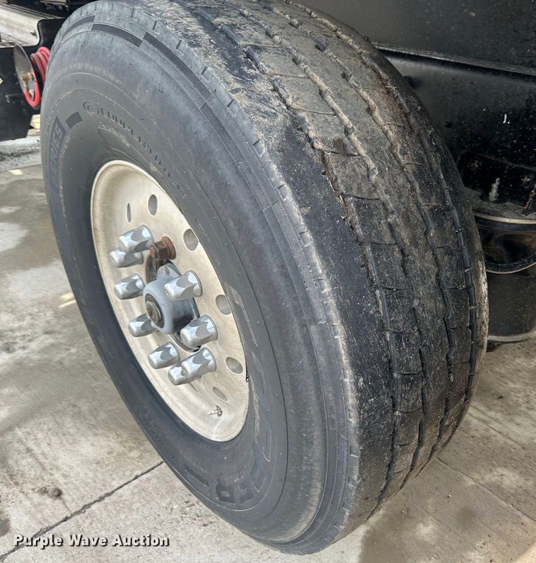 image for item JD9069 2007 Kenworth T800 dump truck