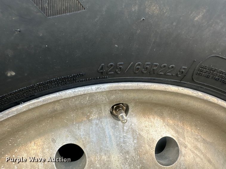 image for item JD9069 2007 Kenworth T800 dump truck