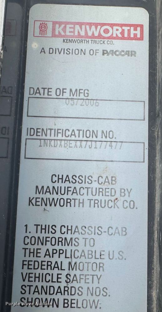 image for item JD9069 2007 Kenworth T800 dump truck