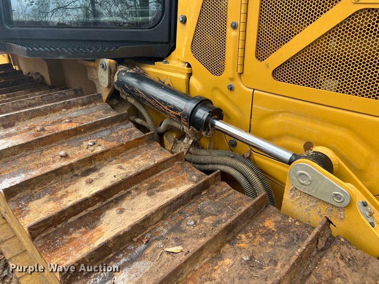 image for item JT9013 2021 Caterpillar  D3 dozer