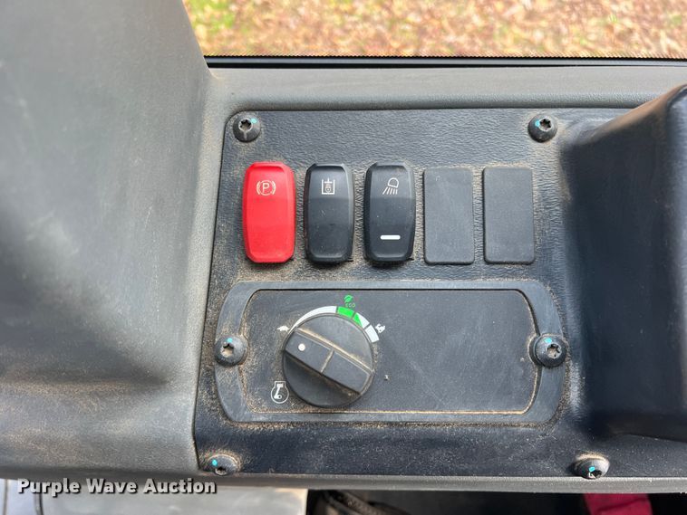 image for item JT9013 2021 Caterpillar  D3 dozer