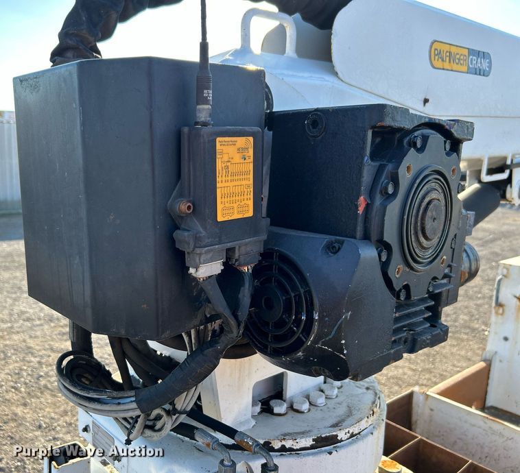 image for item KH9659 2014 Freightliner  108SD utility / service truck