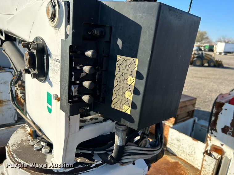 image for item KH9659 2014 Freightliner  108SD utility / service truck