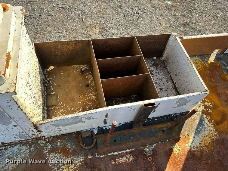 image for item KH9659 2014 Freightliner  108SD utility / service truck