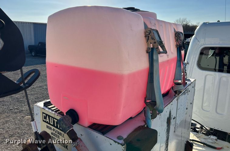 image for item KH9659 2014 Freightliner  108SD utility / service truck