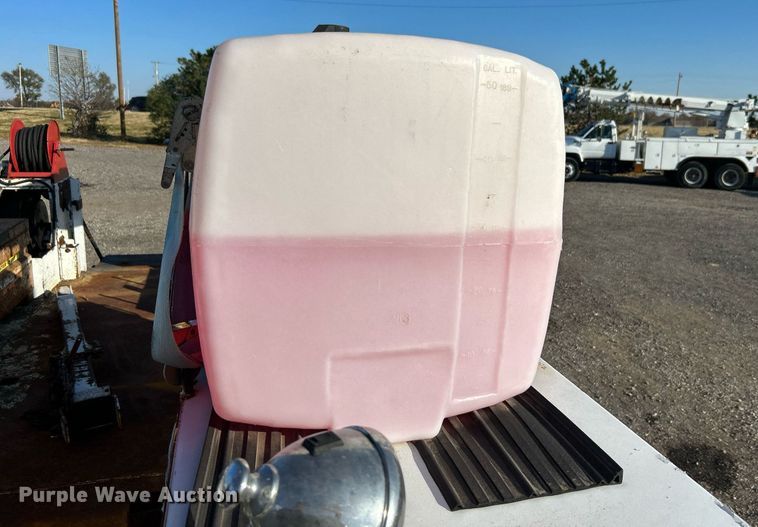 image for item KH9659 2014 Freightliner  108SD utility / service truck