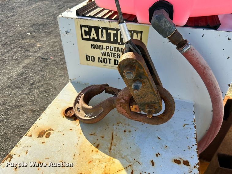 image for item KH9659 2014 Freightliner  108SD utility / service truck