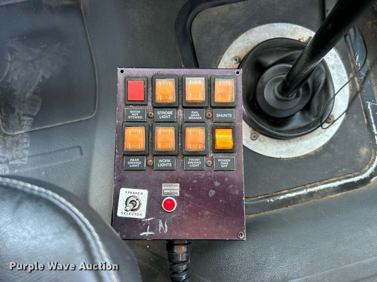 image for item KH9659 2014 Freightliner  108SD utility / service truck