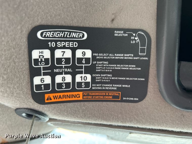 image for item KH9659 2014 Freightliner  108SD utility / service truck