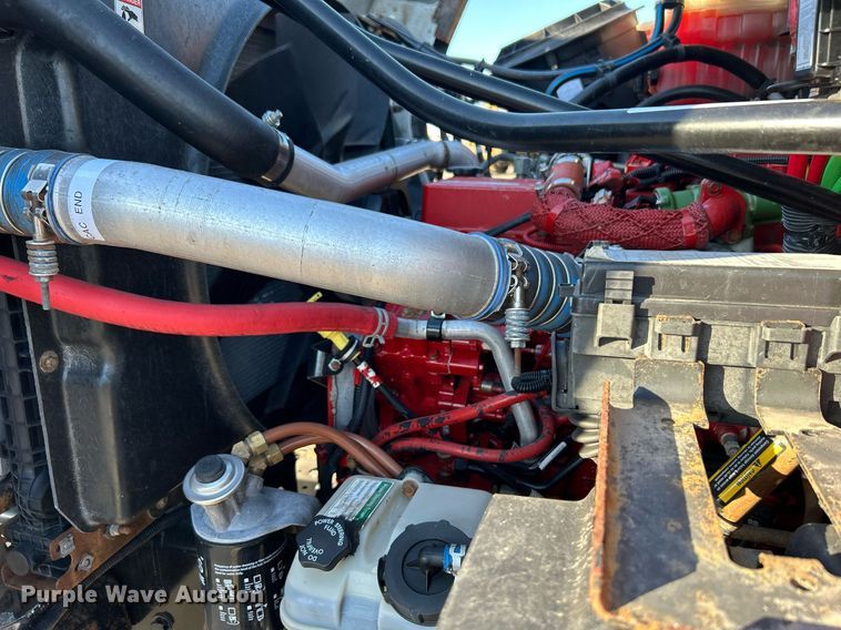 image for item KH9659 2014 Freightliner  108SD utility / service truck