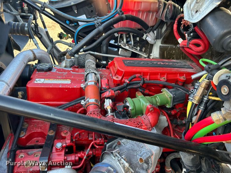 image for item KH9659 2014 Freightliner  108SD utility / service truck