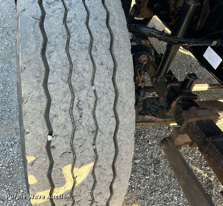 image for item KH9659 2014 Freightliner  108SD utility / service truck