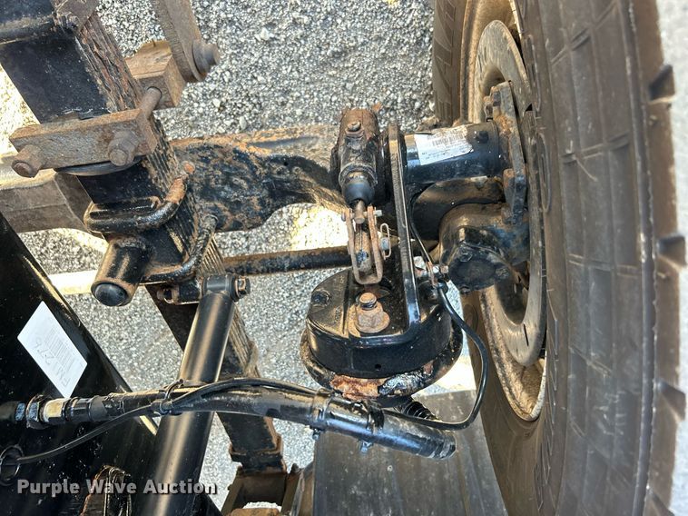 image for item KH9659 2014 Freightliner  108SD utility / service truck