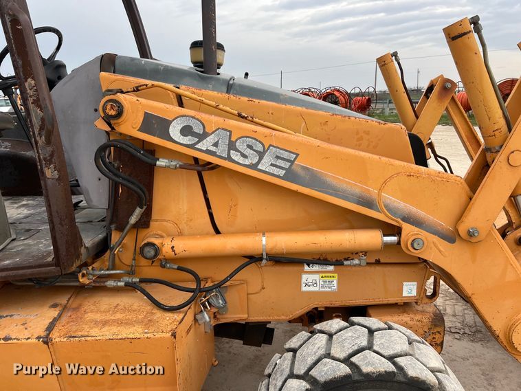 image for item KV9802 2001 Case 580M backhoe
