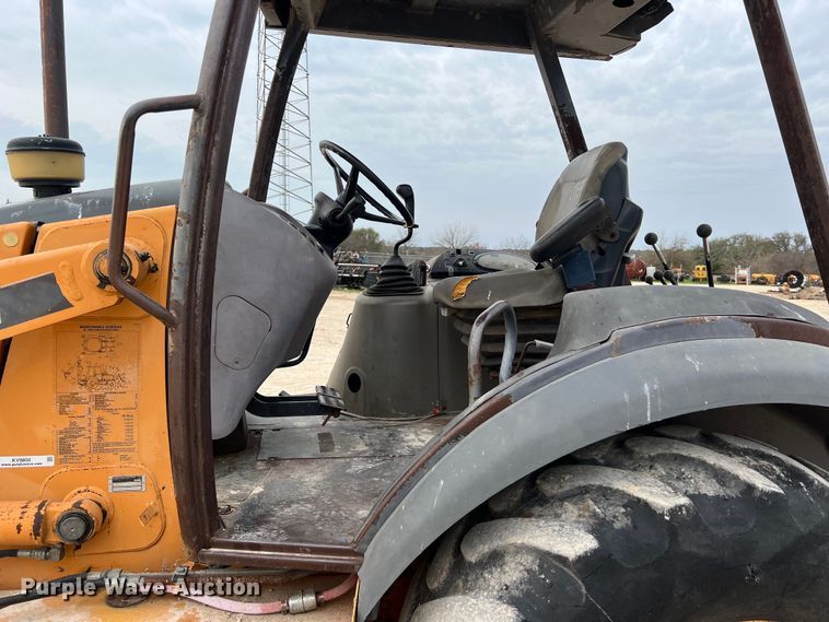 image for item KV9802 2001 Case 580M backhoe