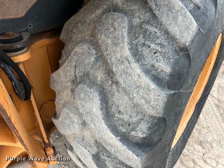 image for item KV9802 2001 Case 580M backhoe