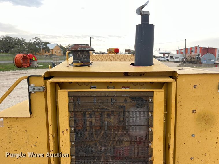 image for item KV9804 1993 Vermeer T555 trencher