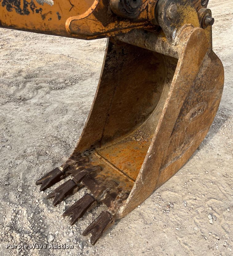 image for item KV9806 2003 Case 580 Super M backhoe