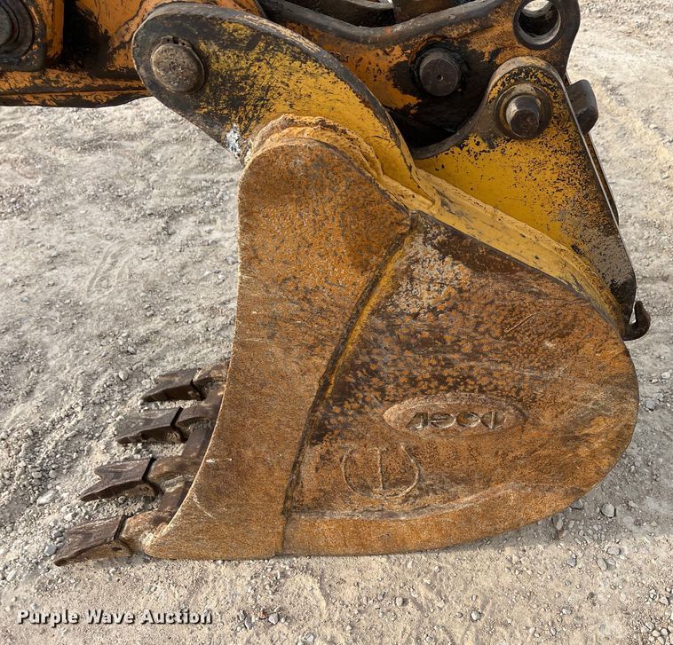 image for item KV9806 2003 Case 580 Super M backhoe